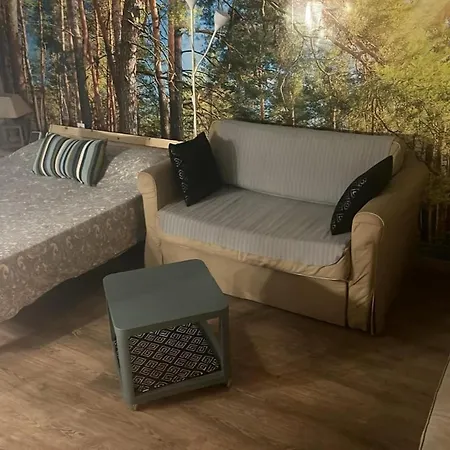 Apartment Born *